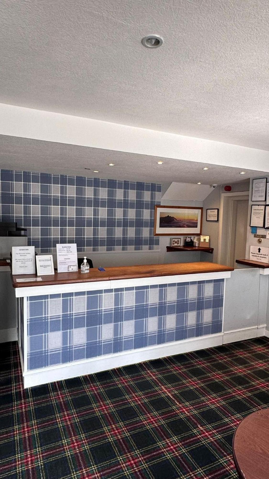 The Bruce Hotel Newton Stewart Exterior photo