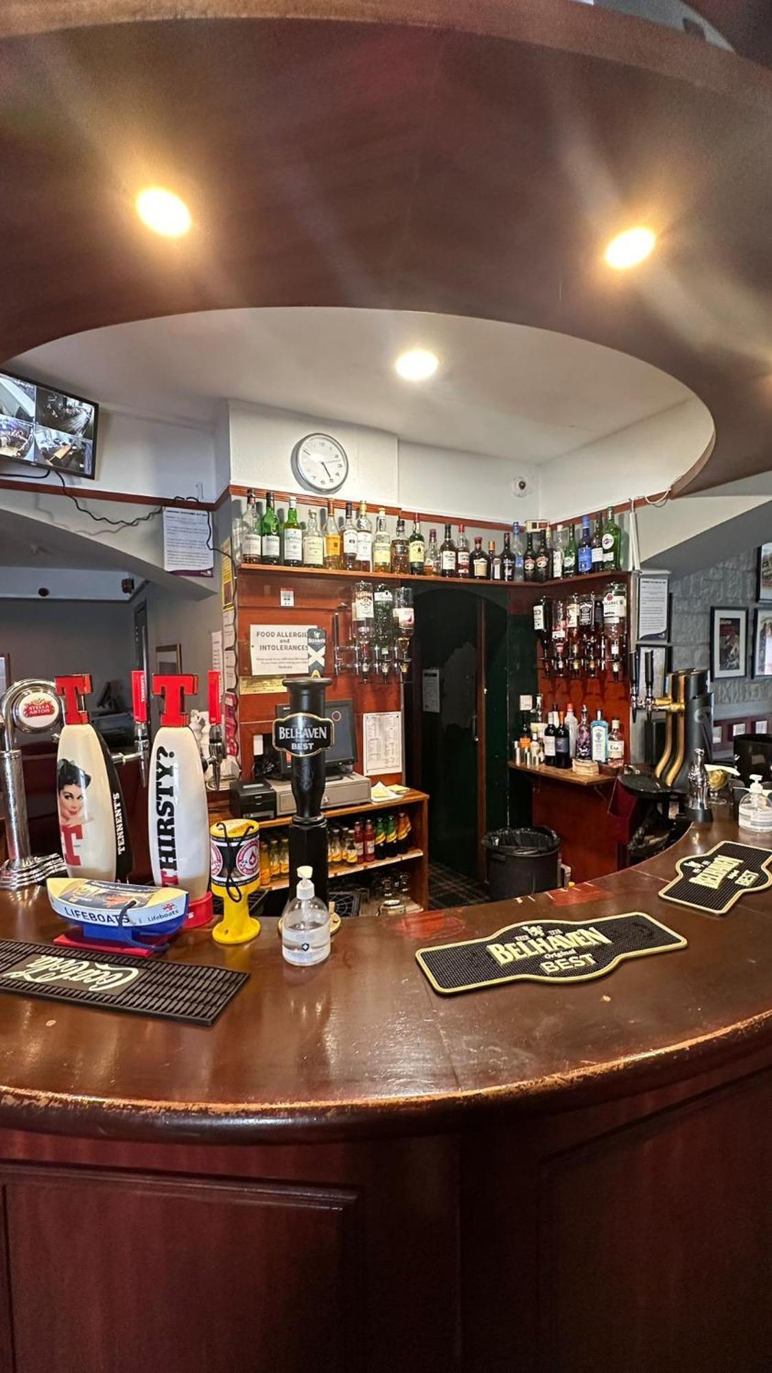 The Bruce Hotel Newton Stewart Exterior photo