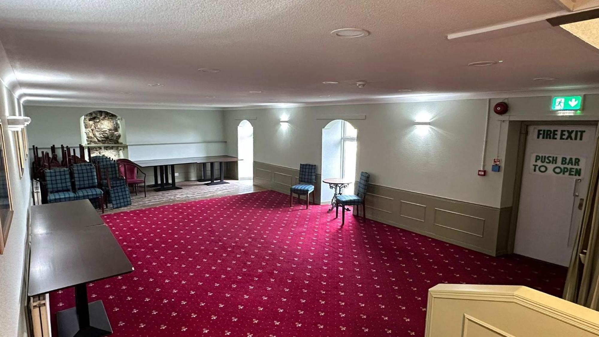 The Bruce Hotel Newton Stewart Exterior photo